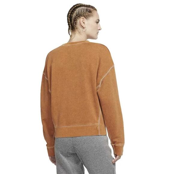 Nike Women's Orange Sportswear Crew Neck Rebel Sweatshirt Size Medium - Picture 2 of 7